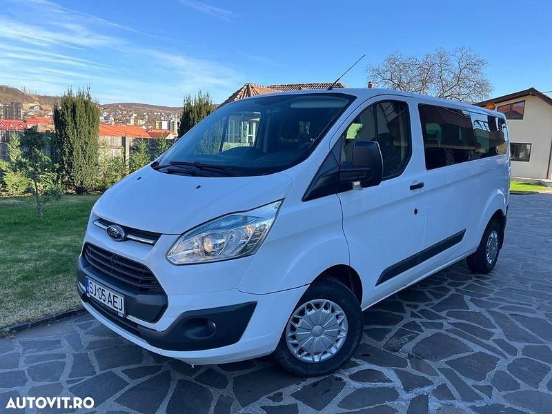 Culoarealb Utilizat 2014 Ford Transit Basis Monovolum | 10.500 EUR (Puțin scump) - Imagine 1/4