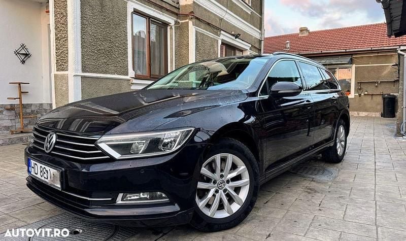 Culoarenegru Utilizat 2016 VW Passat Break | 6.650 EUR (Preț bun) - Imagine 1/4