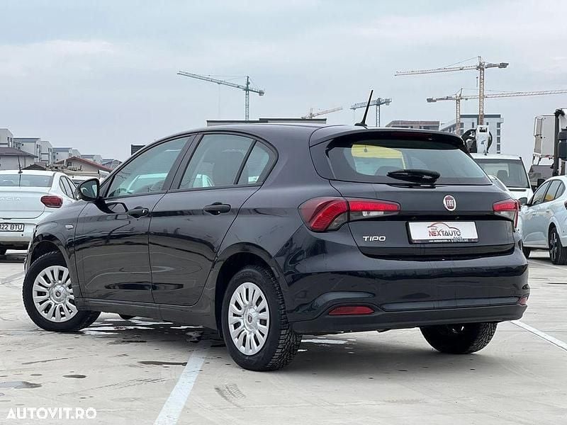 Second-hand Fiat Tipo City Life 100 CP (73 kW) 2022 Culoarenegru Hatchback