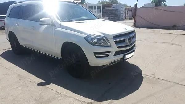 Second-hand 2013 Mercedes GL350 SUV | 22.000 EUR - Imagine 1/4