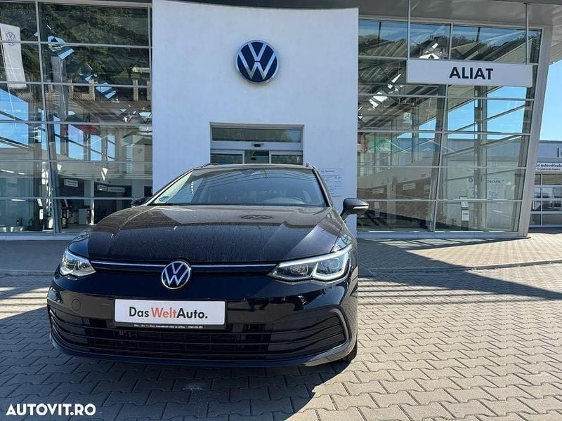 Culoarenegru Utilizat 2021 VW Golf VIII Break | 18.500 EUR (Puțin scump) - Imagine 1/4