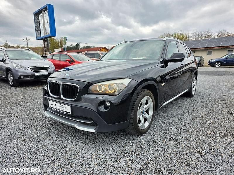 Culoarenegru Utilizat 2012 BMW X1 Comfort Edition SUV | 9.790 EUR (Preț OK) - Imagine 1/4