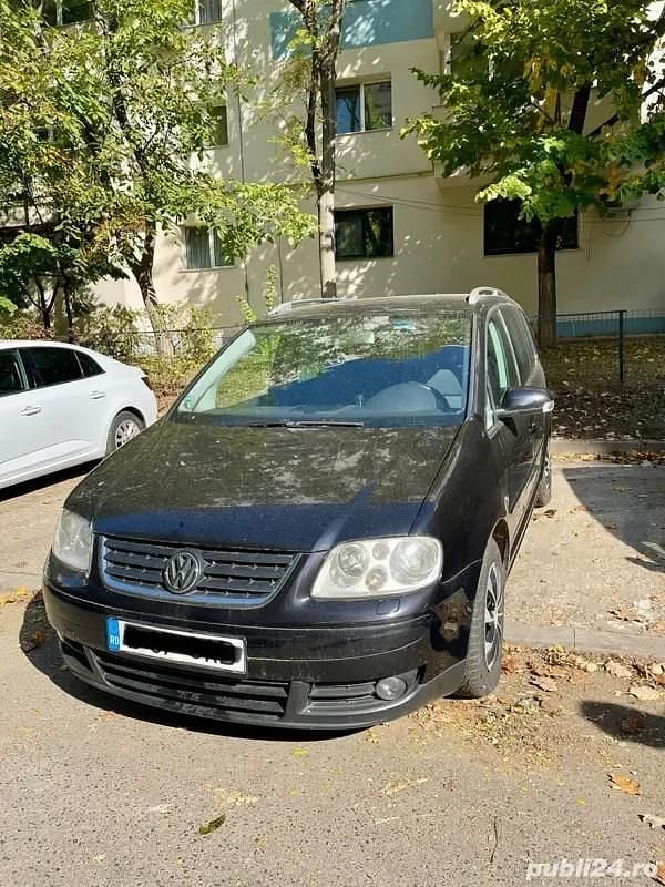Utilizat 2004 VW Touran Monovolum | 2.150 EUR (Preț OK) - Imagine 1/4