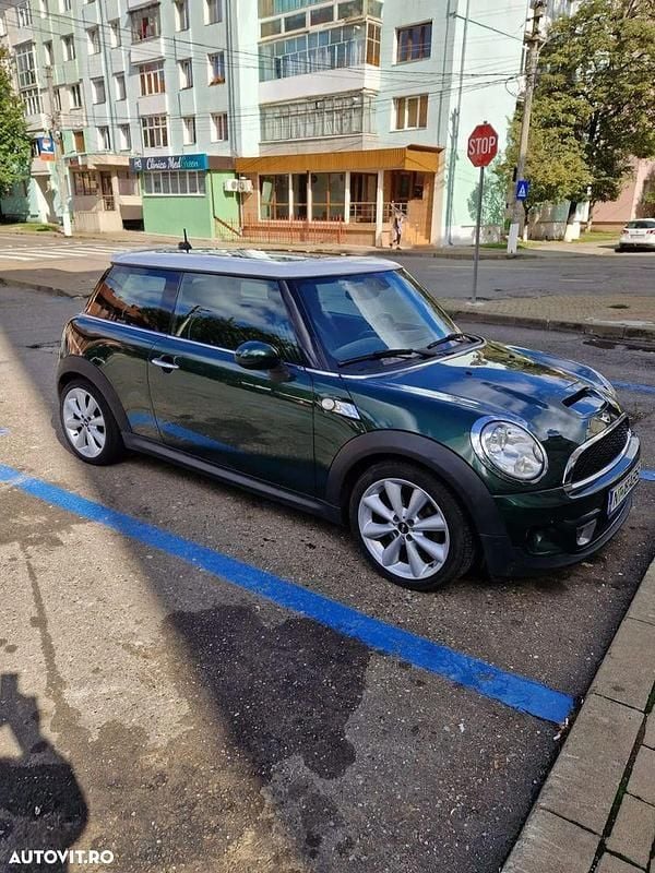 Culoareverde Utilizat 2013 Mini Cooper SD Coupé Coupe | 7.000 EUR - Imagine 1/4