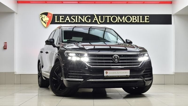 Second-hand VW Touareg Atmosphere 286 CP (210 kW) 2018 Negru SUV