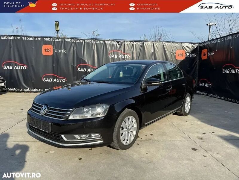 Negru Utilizat 2011 VW Passat Comfortline Berlinǎ | 8.490 EUR (Preț OK) - Imagine 1/4