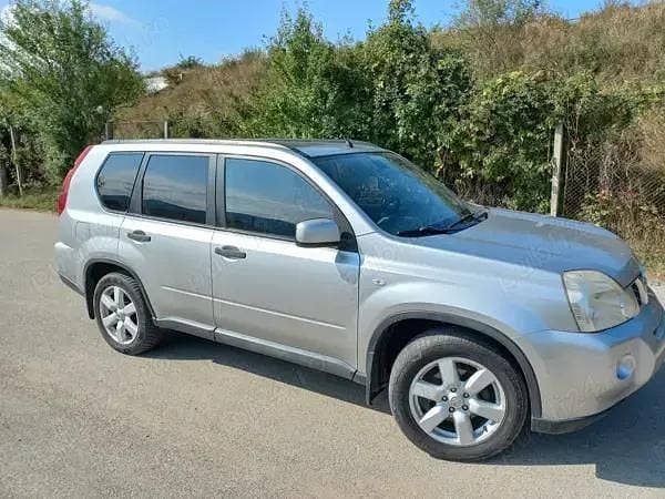 Utilizat 2008 Nissan X-Trail SUV | 5.200 EUR (Preț OK) - Imagine 1/4