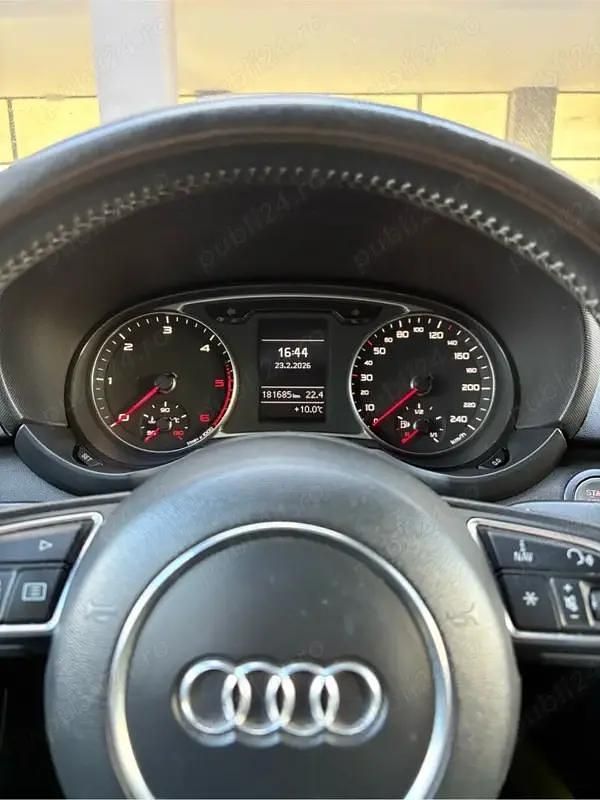 Second-hand Audi A1 105 CP (77 kW) 2010 Hatchback