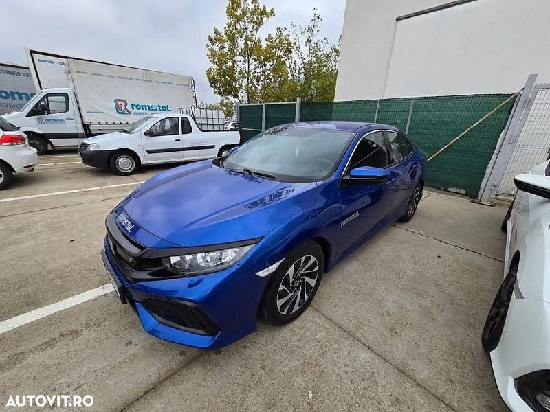 Culoarealbastru Utilizat 2017 Honda Civic Comfort Hatchback | 12.000 EUR (Preț OK) - Imagine 1/4