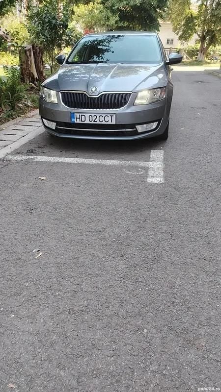 Utilizat 2015 Skoda Octavia Berlinǎ | 8.850 EUR (Preț OK) - Imagine 1/4