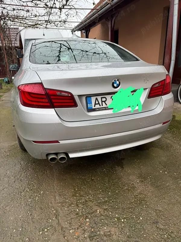 Second-hand BMW 520 183 CP (134 kW) 2010 Berlinǎ
