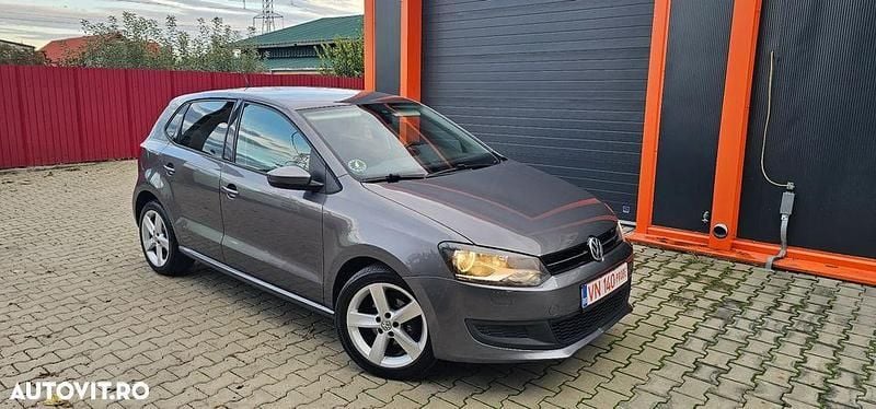 Culoaregri Utilizat 2014 VW Polo Comfortline Hatchback | 5.490 EUR (Preț OK) - Imagine 1/4