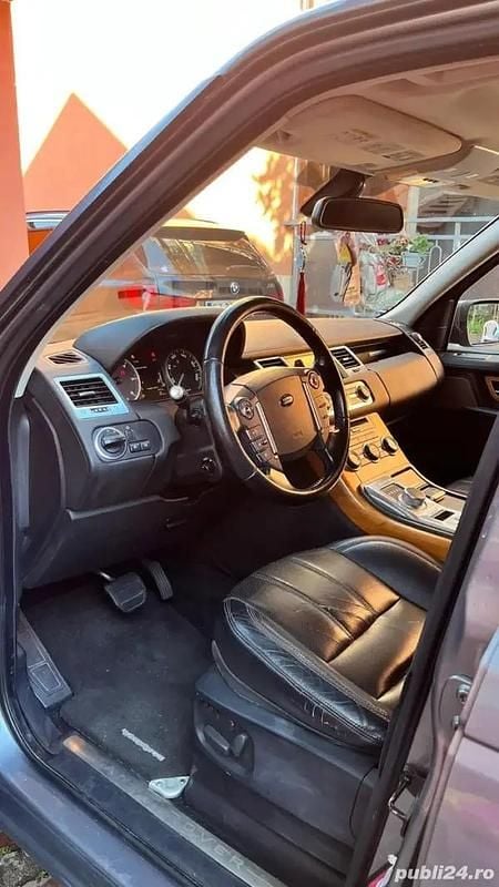 Gri Utilizat 2012 Land Rover Range Rover SUV | 14.000 EUR - Imagine 1/4