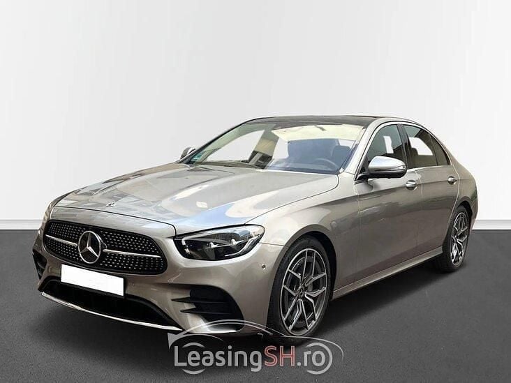 Argintiu Utilizat 2022 Mercedes A200 AMG line Berlinǎ | 45.959 EUR (Preț OK) - Imagine 1/4