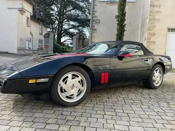 Second-hand Chevrolet Corvette C4 254 CP (186 kW) 1988 Cabrio