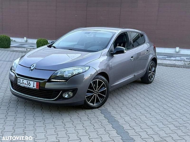 Gri Utilizat 2013 Renault Mégane III Bose Edition Hatchback | 4.990 EUR (Preț bun) - Imagine 1/4