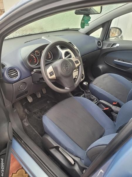 Second-hand Opel Corsa 68 CP (50 kW) 2007 Albastru Hatchback