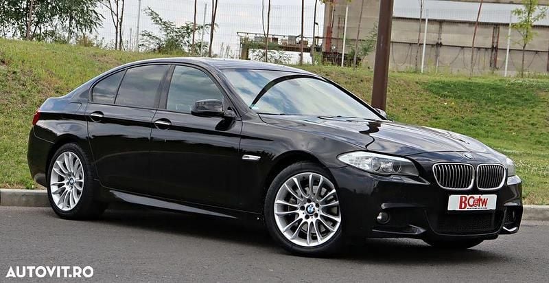 Culoarenegru Utilizat 2013 BMW 525 Comfort Edition Berlinǎ | 12.400 EUR (Preț OK) - Imagine 1/4