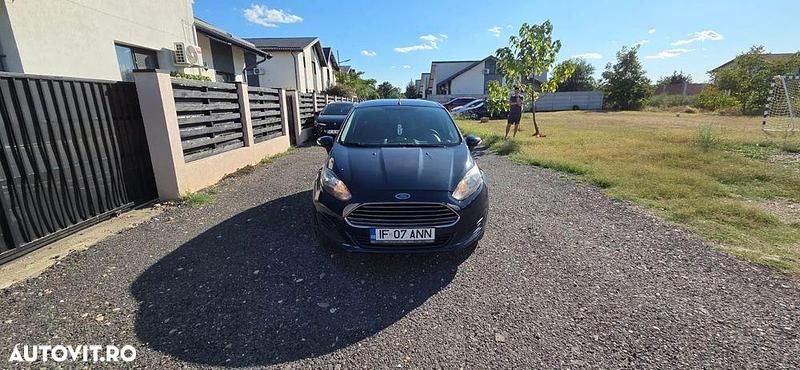Culoarealbastru Utilizat 2014 Ford Fiesta Trend Hatchback | 4.550 EUR (Preț OK) - Imagine 1/4