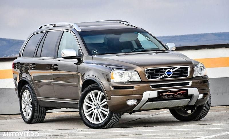 Second-hand Volvo XC90 Executive 200 CP (147 kW) 2013 Culoaremaro SUV