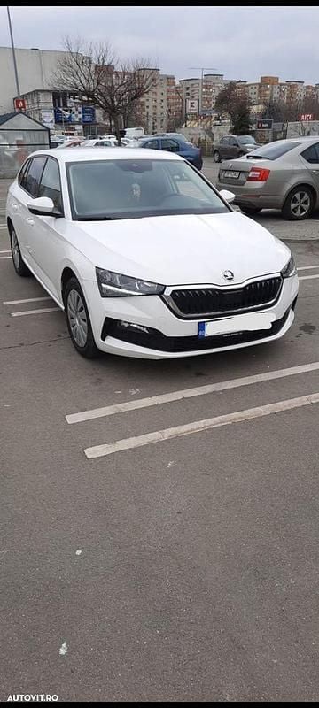 Second-hand Skoda Scala Ambition 95 CP (69 kW) 2021 Culoarealb Hatchback