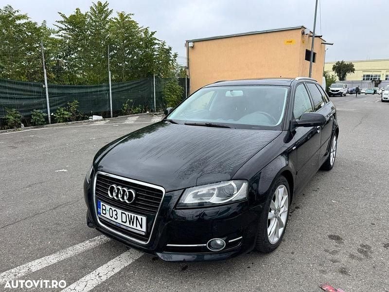 Culoarenegru Utilizat 2010 Audi A3 Break | 5.300 EUR (Preț bun) - Imagine 1/4