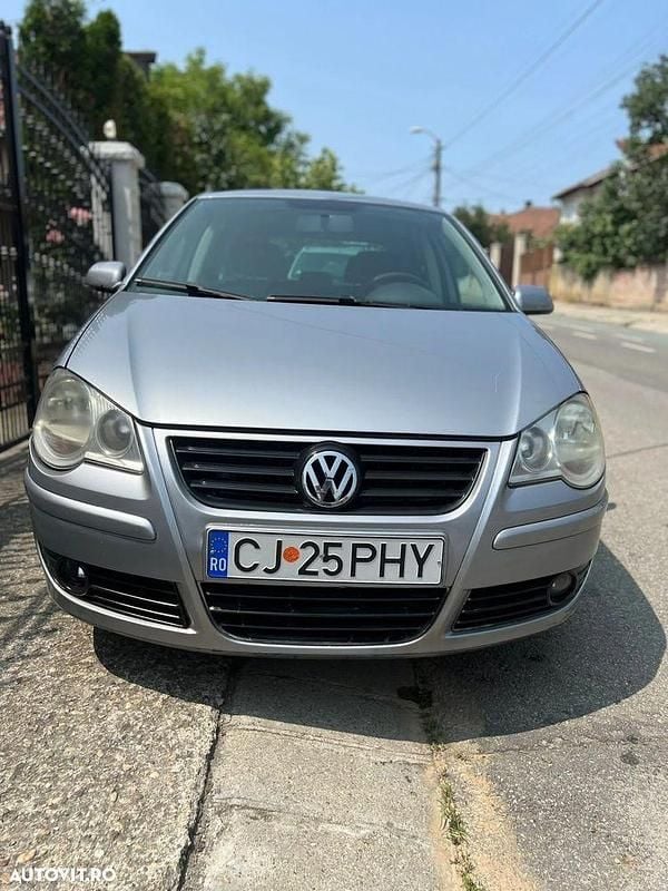 Argint Utilizat 2009 VW Polo Comfortline | 2.100 EUR (Preț OK) - Imagine 1/4