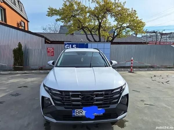 Second-hand Hyundai Tucson 160 CP (117 kW) 2024 Alb SUV