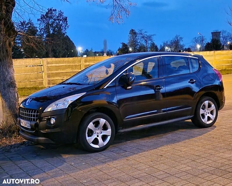 Negru Utilizat 2010 Peugeot 3008 SUV | 3.900 EUR - Imagine 1/4
