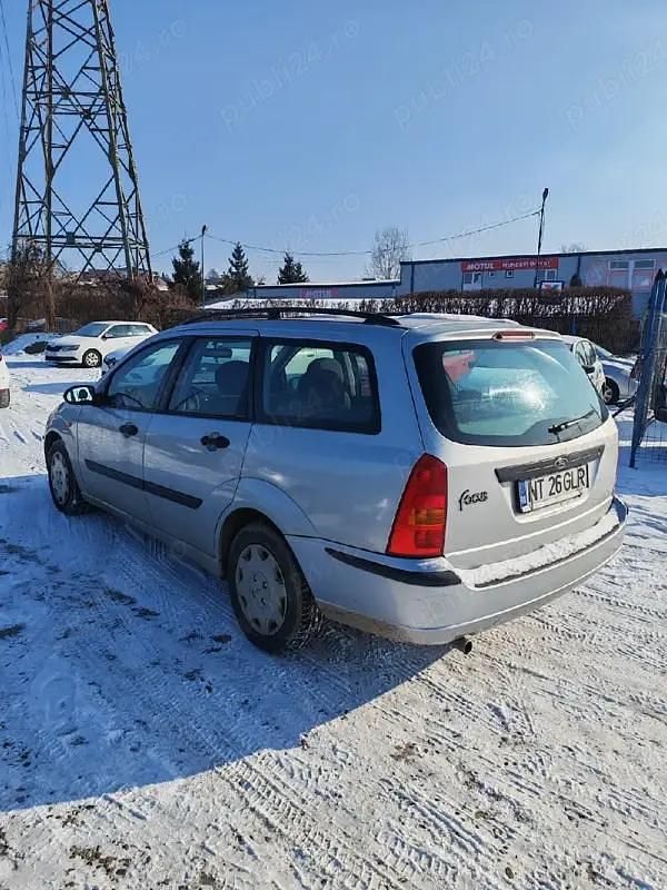 Second-hand Ford Focus 75 CP (55 kW) 2002 Negru Break