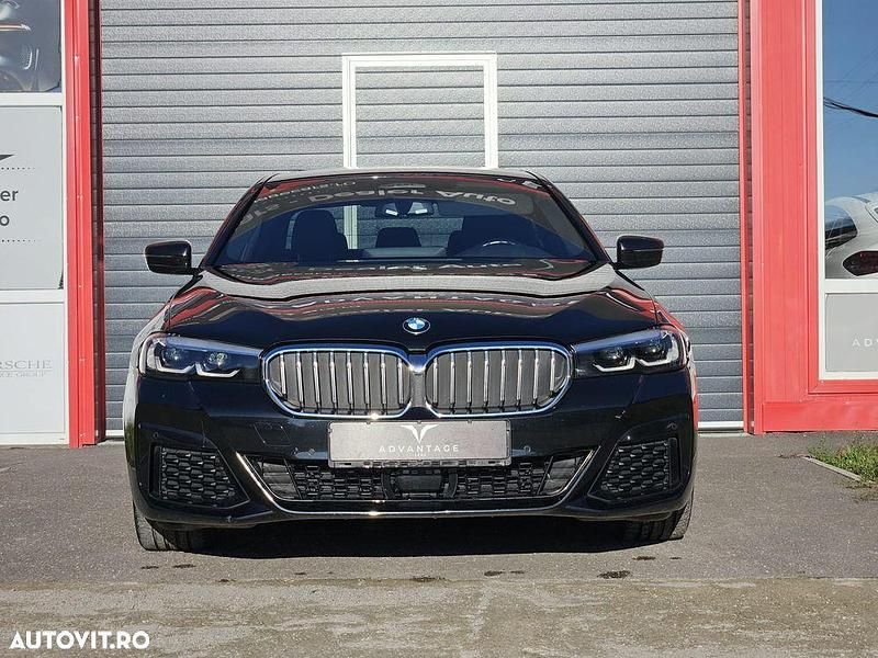 Culoarenegru Utilizat 2022 BMW 530 M Sport Berlinǎ | 38.500 EUR (Puțin scump) - Imagine 1/4