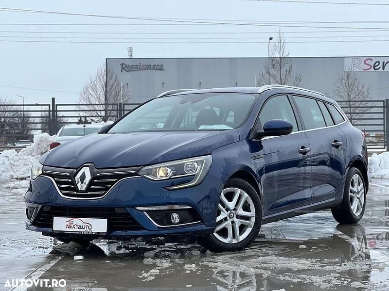 Second-hand Renault Mégane GrandTour Intens 110 CP (80 kW) 2018 Culoarealbastru Break