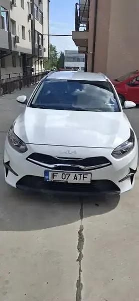 Utilizat 2023 Kia Ceed Sportswagon Break | 19.500 EUR - Imagine 1/4
