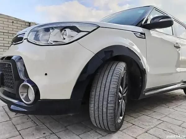Utilizat 2015 Kia Soul 2 SUV | 10.499 EUR - Imagine 1/4