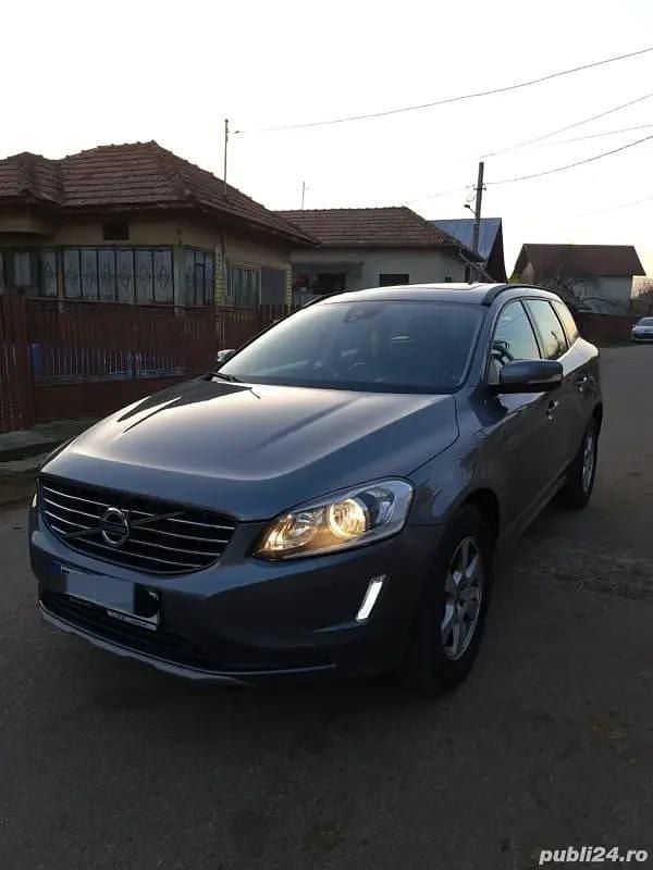 Utilizat 2017 Volvo XC60 SUV | 15.000 EUR - Imagine 1/4