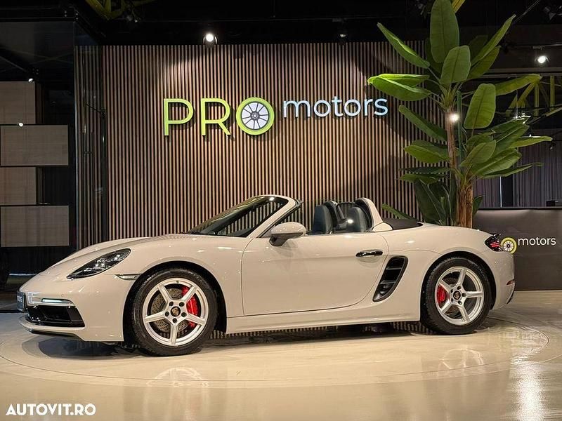 Second-hand Porsche Boxster 350 CP (257 kW) 2023 Culoaregri Cabrio