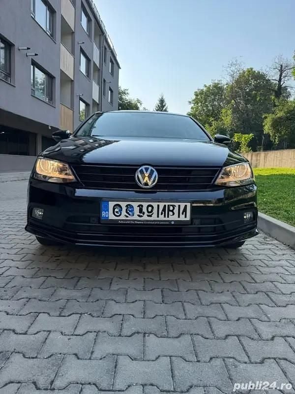 Utilizat 2017 VW Jetta Berlinǎ | 11.500 EUR (Scump) - Imagine 1/4