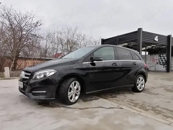Second-hand Mercedes B200 136 CP (100 kW) 2015 Monovolum