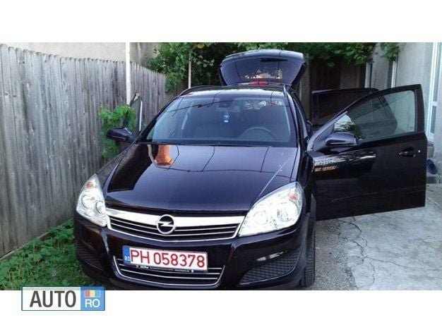 Negru Utilizat 2007 Opel Astra Break | 4.100 EUR (Scump) - Imagine 1/4