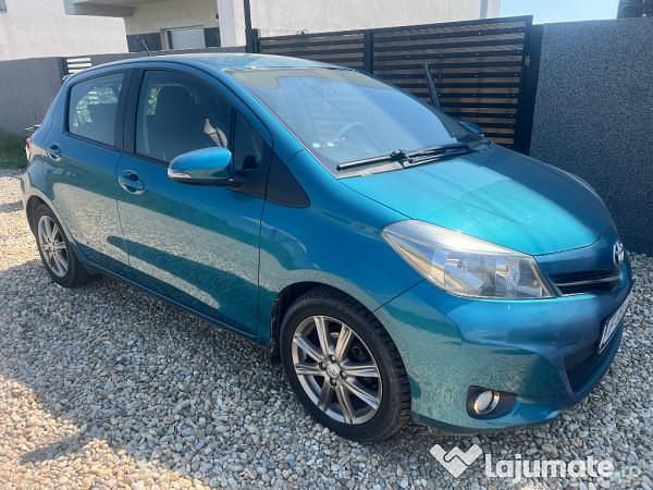 Utilizat 2011 Toyota Yaris | 4.500 EUR - Imagine 1/4