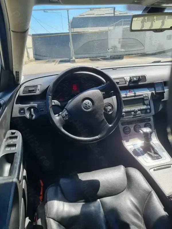 Gri Utilizat 2007 VW Passat Break | 3.190 EUR (Preț OK) - Imagine 1/4