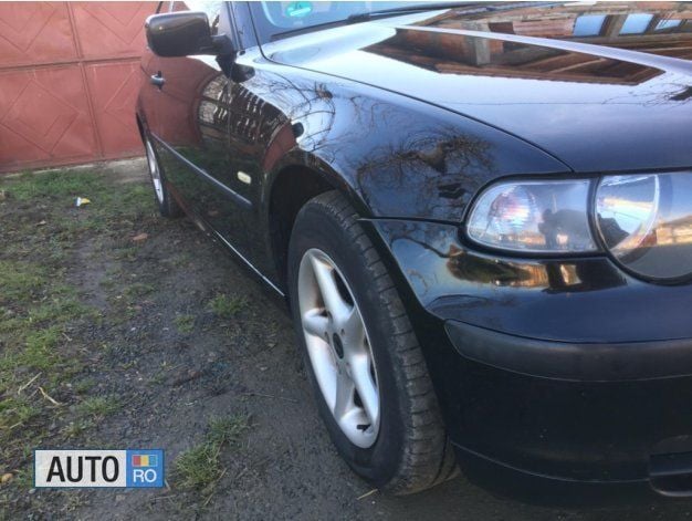 Negru Utilizat 2004 BMW 318 Berlinǎ | 1.900 EUR (Preț bun) - Imagine 1/4