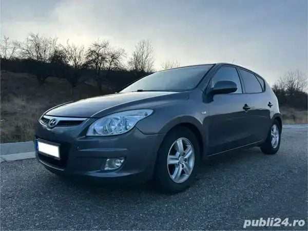 Utilizat 2008 Hyundai i30 Hatchback | 2.450 EUR (Preț bun) - Imagine 1/4