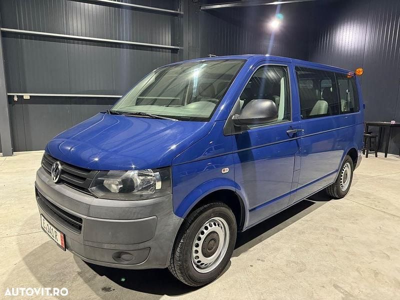 Culoarealbastru Utilizat 2010 VW Transporter Van | 9.600 EUR (Preț OK) - Imagine 1/4