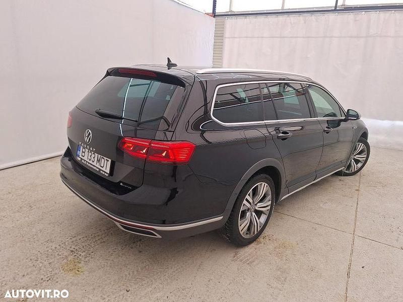 Second-hand VW Passat Alltrack 200 CP (147 kW) 2021 Culoarenegru Break