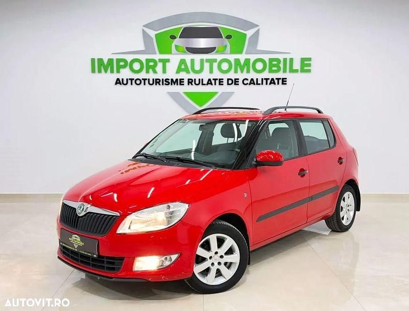 Culoarerosu Utilizat 2011 Skoda Fabia Classic Hatchback | 4.399 EUR (Puțin scump) - Imagine 1/4