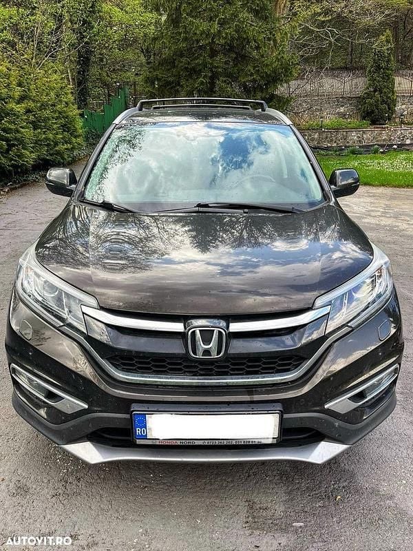 Culoaremaro Utilizat 2017 Honda CR-V Executive SUV | 20.500 EUR (Preț OK) - Imagine 1/4