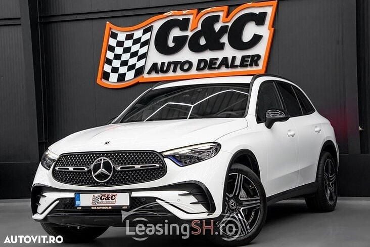 Alb Utilizat 2023 Mercedes A220 Advanced SUV | 52.900 EUR (Preț bun) - Imagine 1/4