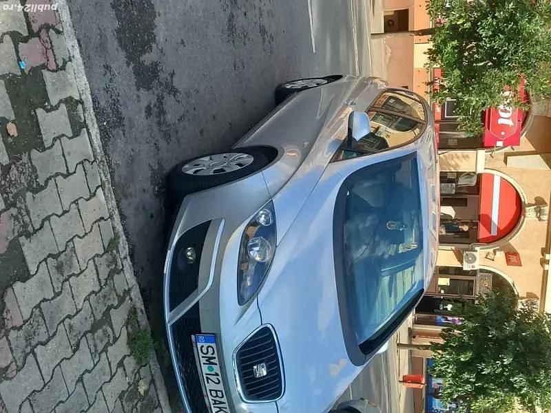 Utilizat 2011 Seat Altea Monovolum | 3.500 EUR - Imagine 1/4