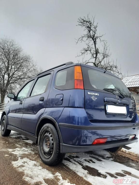 Second-hand Suzuki Ignis 100 CP (73 kW) 2005 Albastru SUV